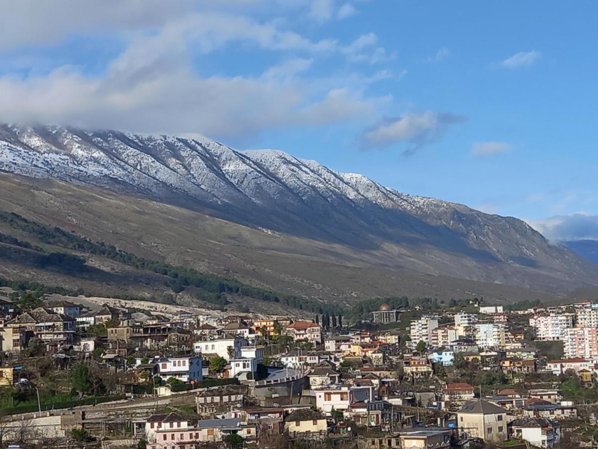 Vladimir Estate Hotel Gjirokaster Exterior photo